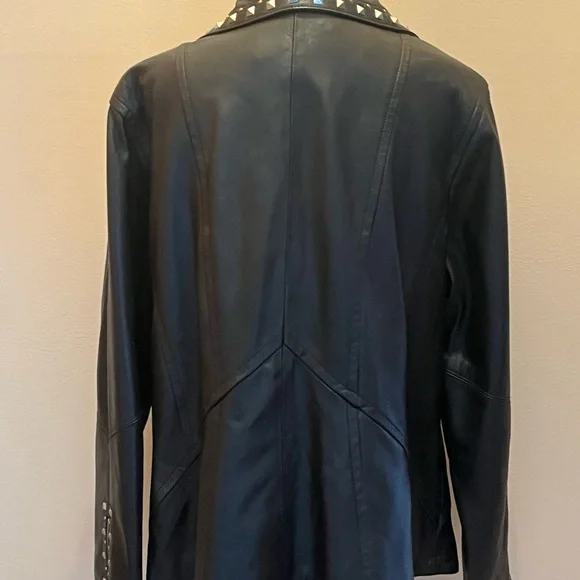 #178 NWOT, Original by Sharif Black Studded Leather Jacket. Size 1X - Picture 7 of 14